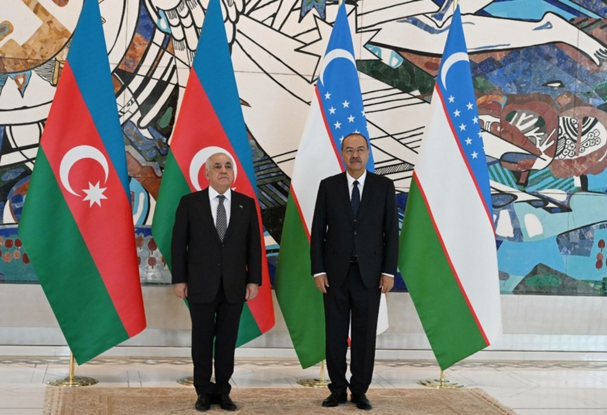 Daşkənddə Azərbaycan və Özbəkistan Baş nazirlərinin görüşü keçirilib