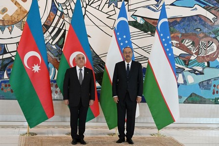 Daşkənddə Azərbaycan və Özbəkistan Baş nazirlərinin görüşü keçirilib