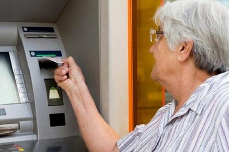 21 mindən çox şəxsə pensiya təyin edildi