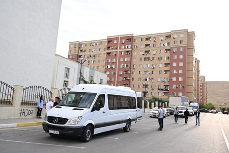 Köç karvanı Kəngərliyə çatıb, açarlar təqdim edilib - YENİLƏNİB