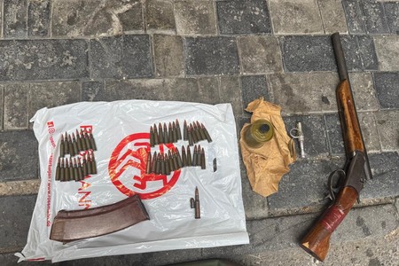 Bakıda silah-sursat aşkarlandı - FOTO/VİDEO