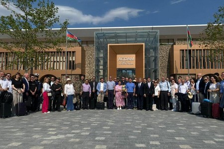 Hikmət Hacıyev diplomatların Qarabağa səfəri ilə bağlı paylaşım etdi