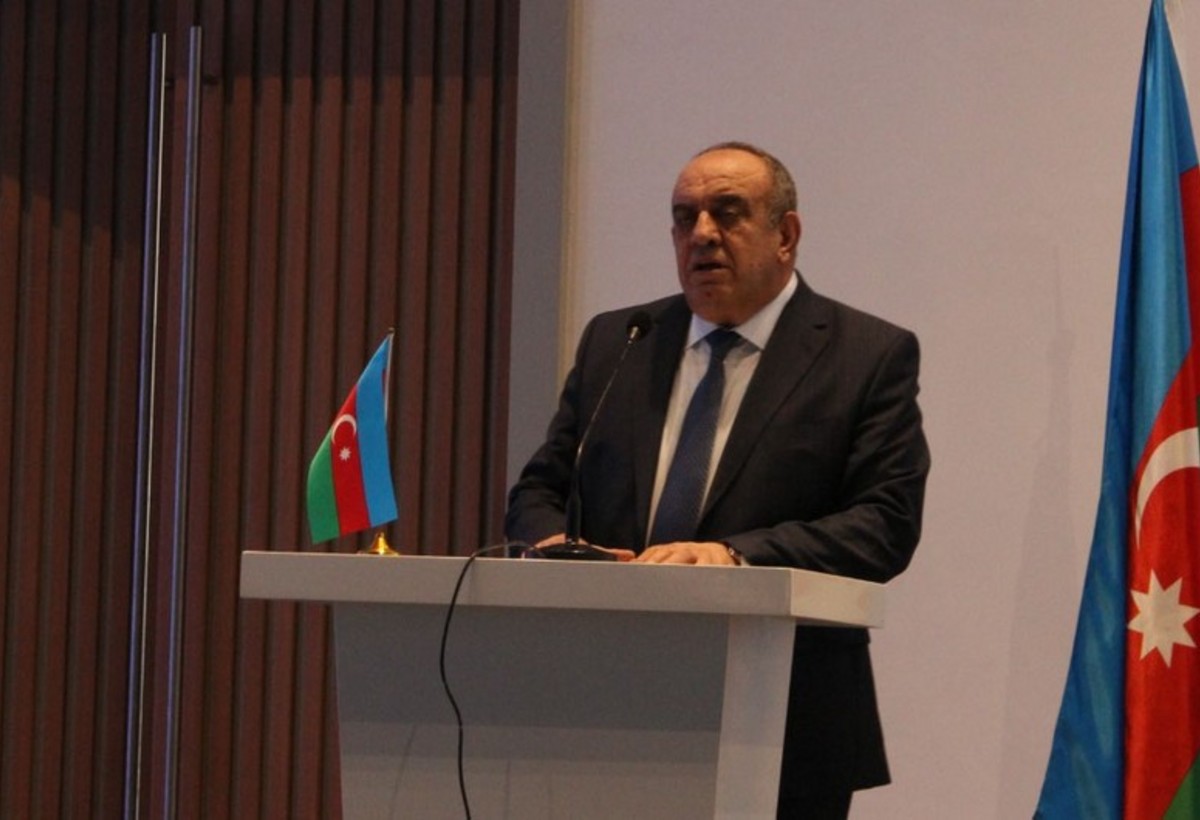 Qax rayonunun icra başçısı vəzifəsindən azad edilib