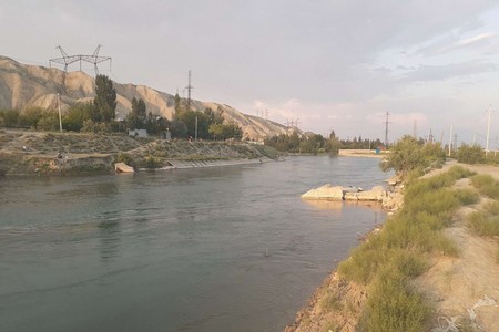 Yevlaxda kanalında 3 gün əvvəl batan yeniyetmənin meyiti tapılıb