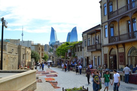 İsrail-İran münaqişəsi Azərbaycan turizminə necə təsir edib? - VİDEO
