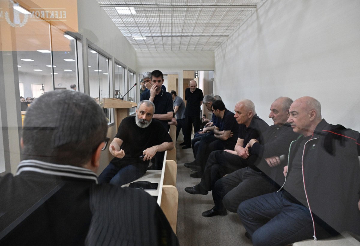Azərbaycanın cəbhə xəttindən uzaq şəhərlərinin bombalanması əmrinin Ermənistan rəhbərliyi tərəfindən verilməsi təsdiqlənib - YENİLƏNİB