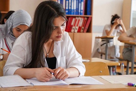 İmtahan suallarını kim hazırlayır? - DİM-dən AÇIQLAMA