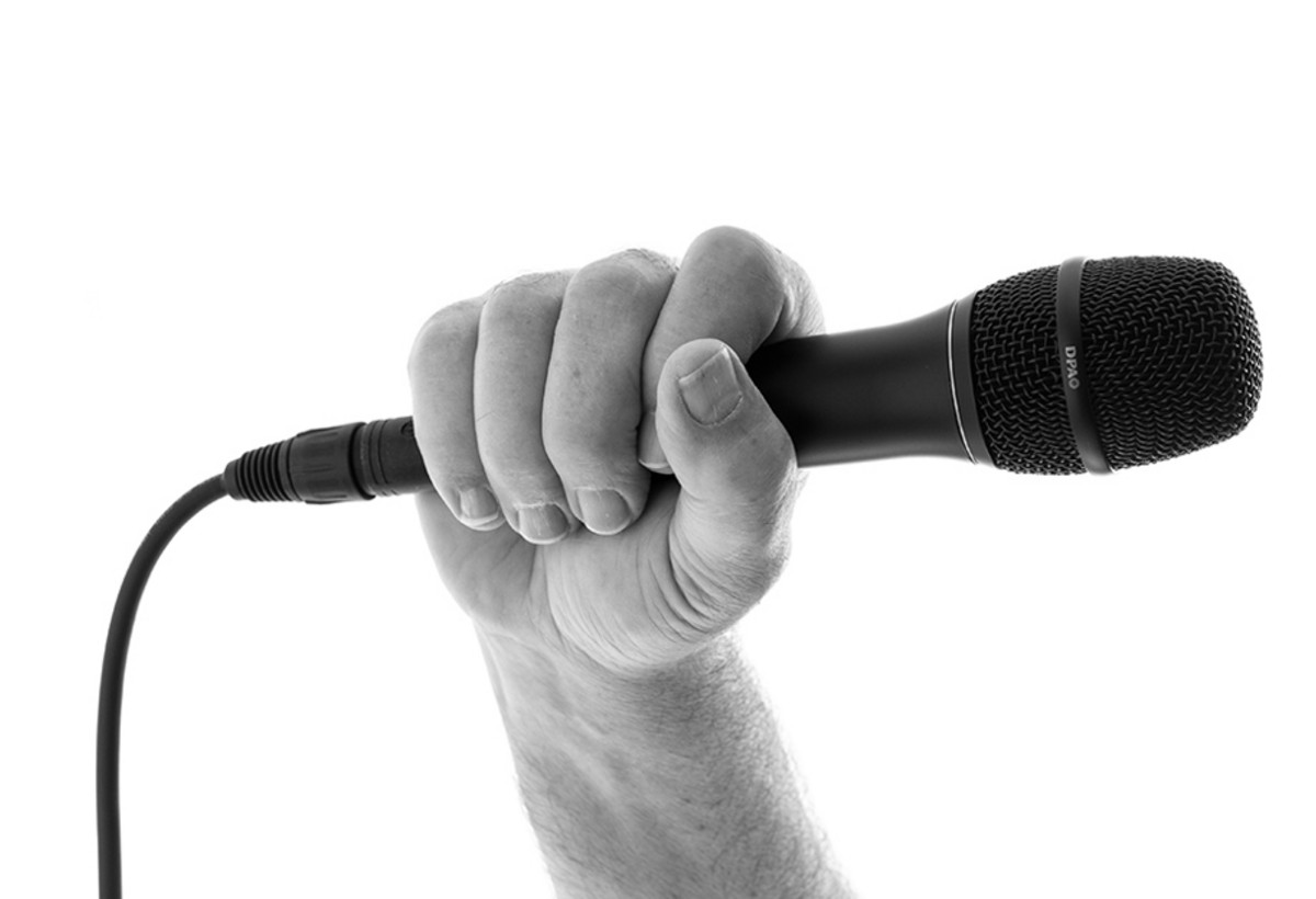 “Qal, sənə qurban” mahnısının erməni əsilli müğənni tərəfindən mənimsənilməsi aradan qaldırılıb