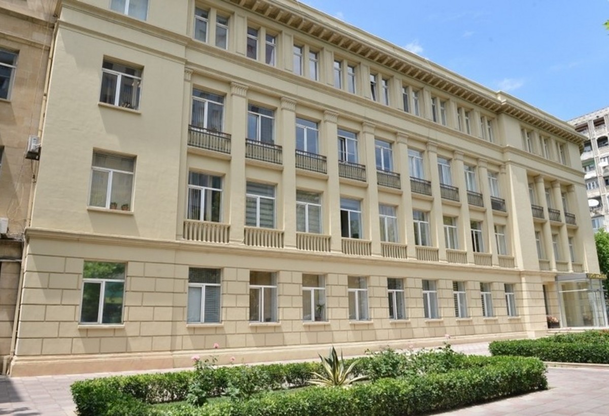Nazir: Bölgələrdə yeni liseylər yaradılacaq