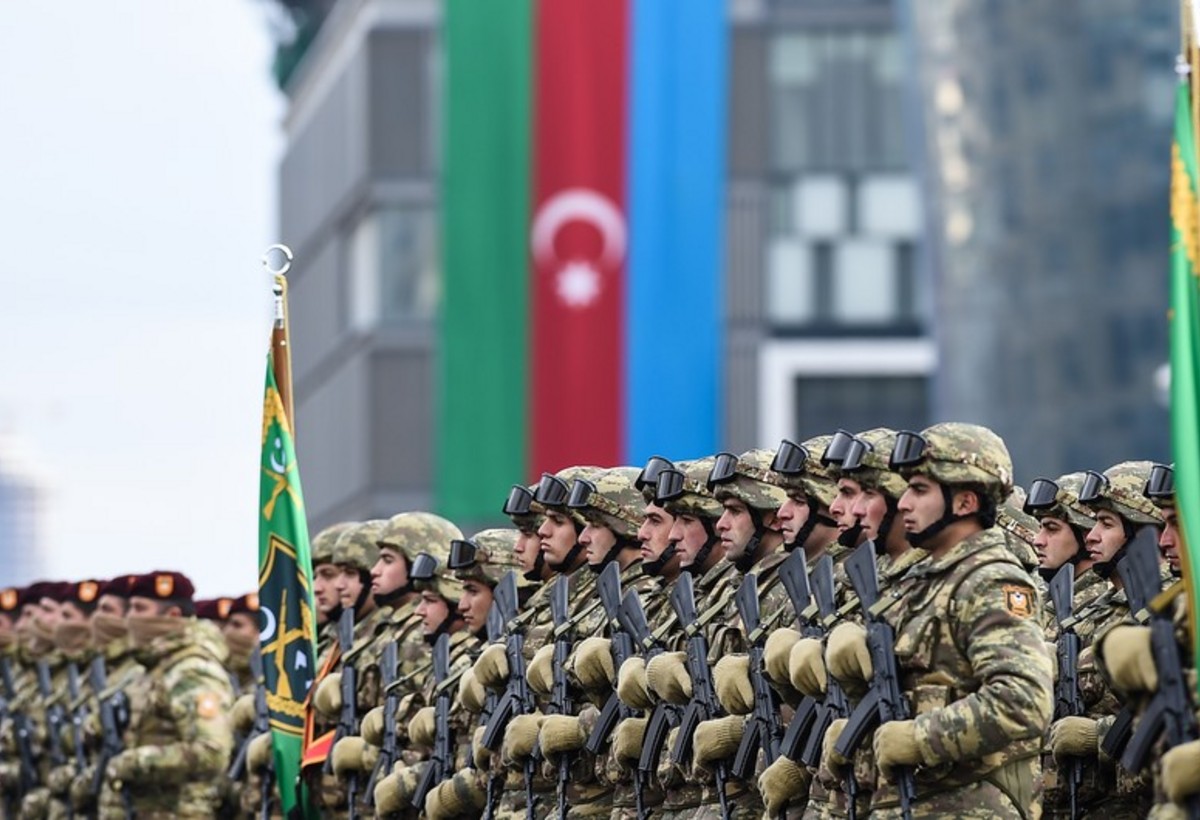 Bu gün Azərbaycan Silahlı Qüvvələrinin yaranmasının 107 ili tamam olur