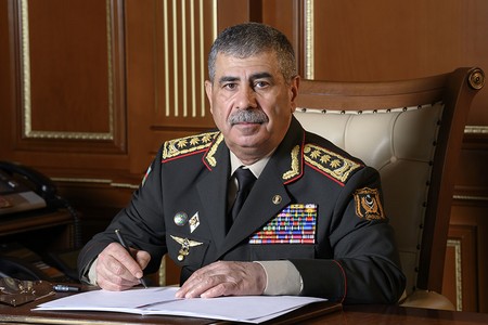 Zakir Həsənov Silahlı Qüvvələr Günü münasibətilə Azərbaycan Ordusunun şəxsi heyətini təbrik edib