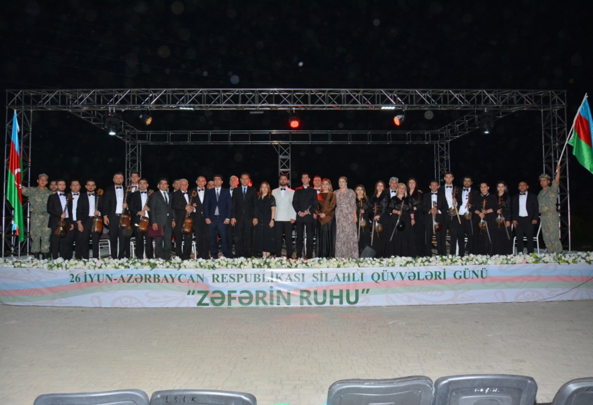 Silahlı Qüvvələr Günü münasibətilə Ağstafada sərgi və konsert keçirilib
