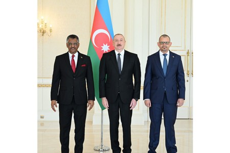 Prezident İlham Əliyev Sudan səfirinin etimadnaməsini qəbul edib