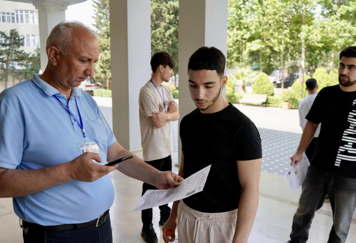 Rezidenturaya qəbul imtahanından 1 nəfər xaric edilib