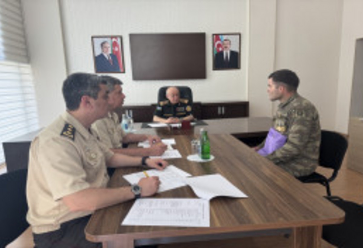 Kəmaləddin Heydərov Şamaxıda vətəndaşları qəbul edib