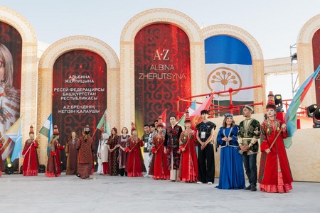 Bakı Milli Geyim Evi Aktauda Türk Dünyası Festivalında Azərbaycanı təmsil etdi