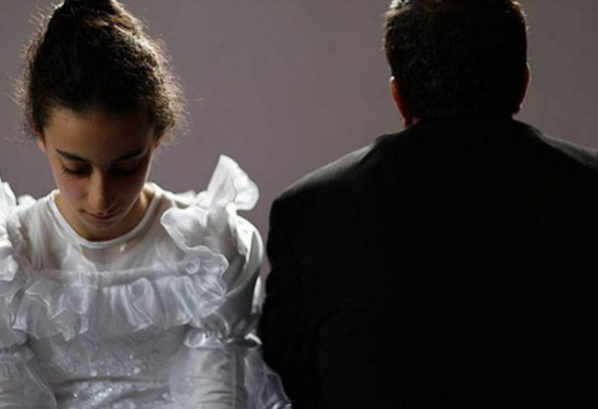 Azərbaycanda gənc qadınlarla yaşlı kişilər arasında nikahların sayı artır: səbəblər, fəsadlar