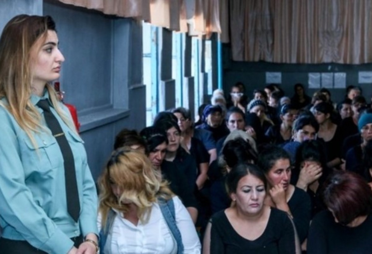 Azərbaycanda qadın məhkumların sayı ARTIB