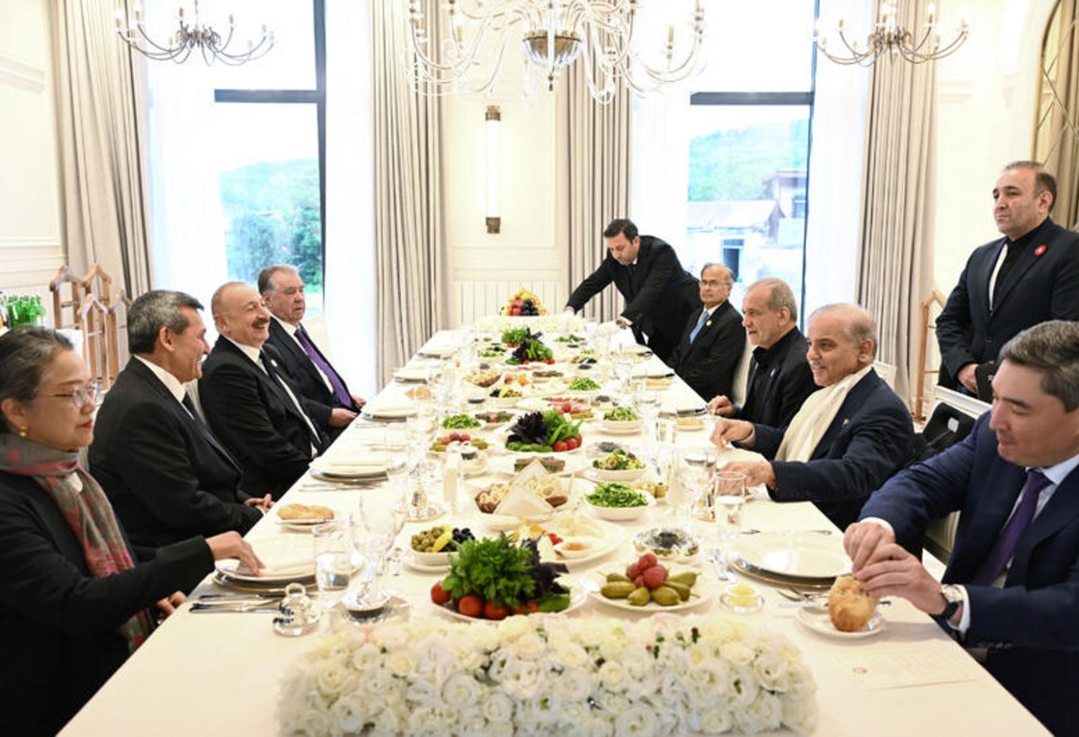 Xankəndi Zirvəsinin rəsmi naharı Şuşada verildi - FOTO