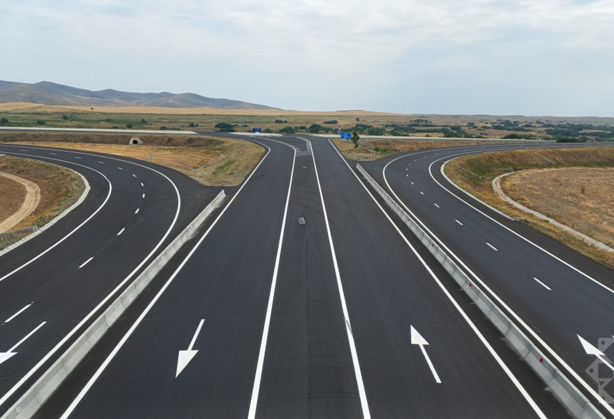 Azərbaycanda çəkilən bu yol innovativ inşaat metodologiyası üzrə beynəlxalq mükafat aldı