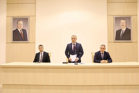 Səhiyyə naziri institutun yeni rektorunu kollektivə təqdim edib