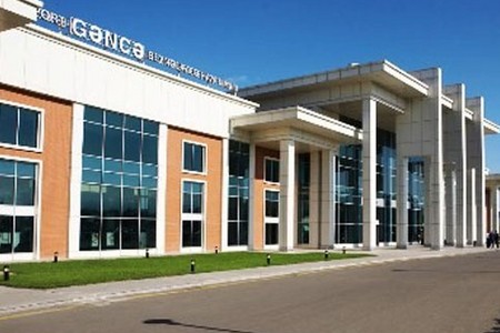 Gəncədən Moskavaya uçmalı olan aviareys təxirə salındı