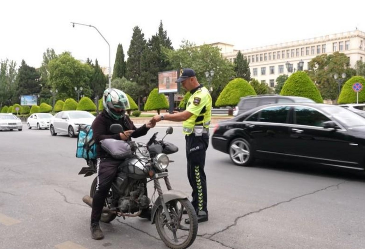 Polisdən moped sürücülərinə XƏBƏRDARLIQ - VİDEO