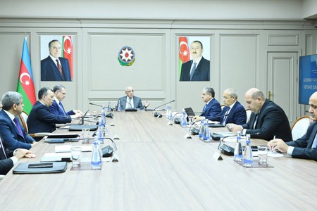 İqtisadi Şuranın iclası keçirilib