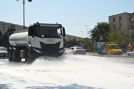 Bakıda növbəti dəfə genişmiqyaslı təmizlik işləri aparılıb