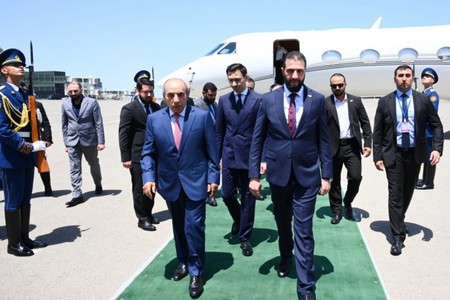 Suriya Prezidenti Azərbaycana işgüzar səfərə gəlib