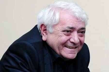 Deputat ailəsi ilə Ağdama köçmək istəyir