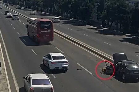 Bakıda avtobusun vurduğu nasaz avtomobilin sürücüsü həyatını İTİRDİ -YENİLƏNDİ