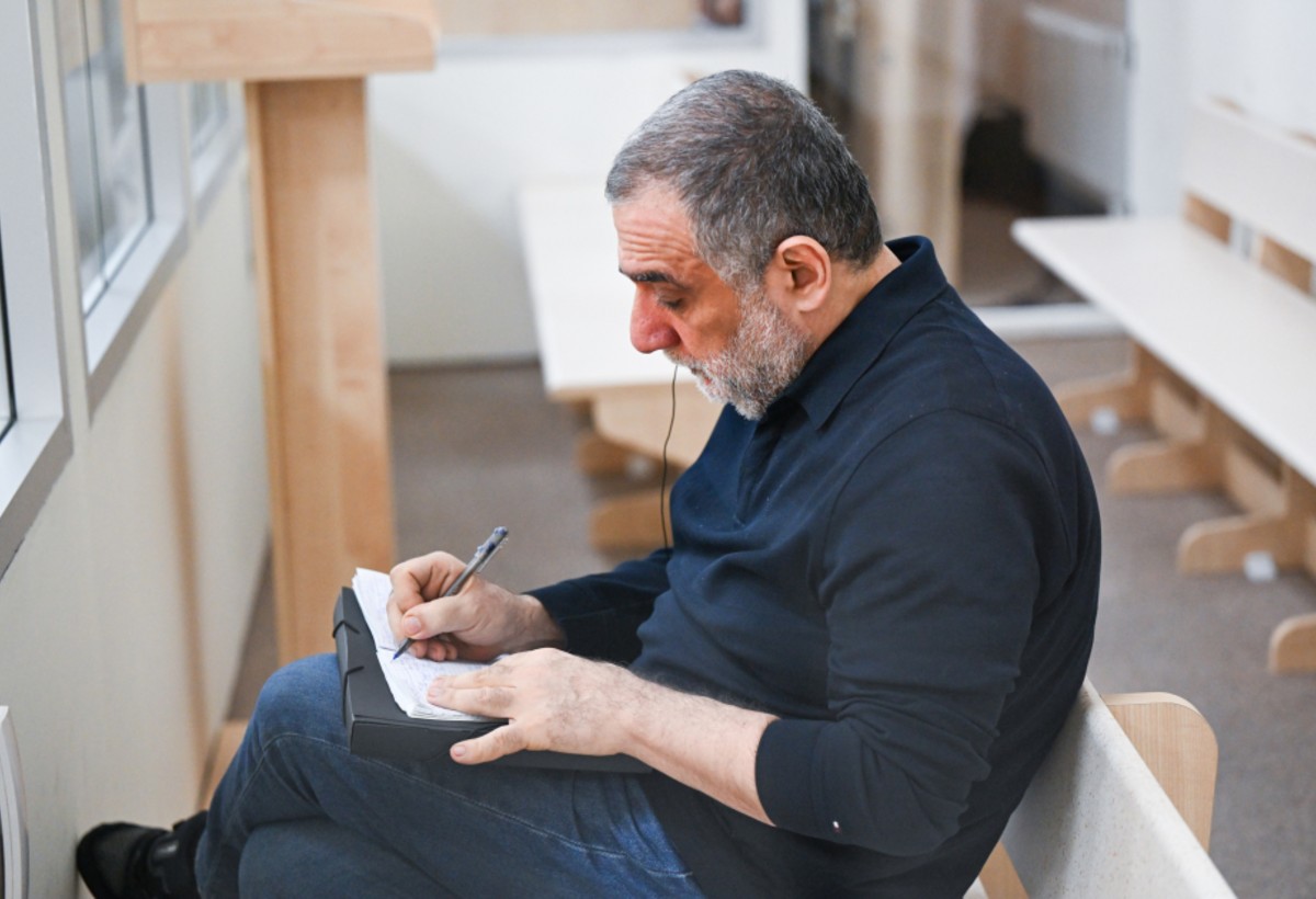 Ruben Vardanyanın məhkəməsində zərərçəkmiş şəxslərin ifadələri dinlənilib - YENİLƏNİB