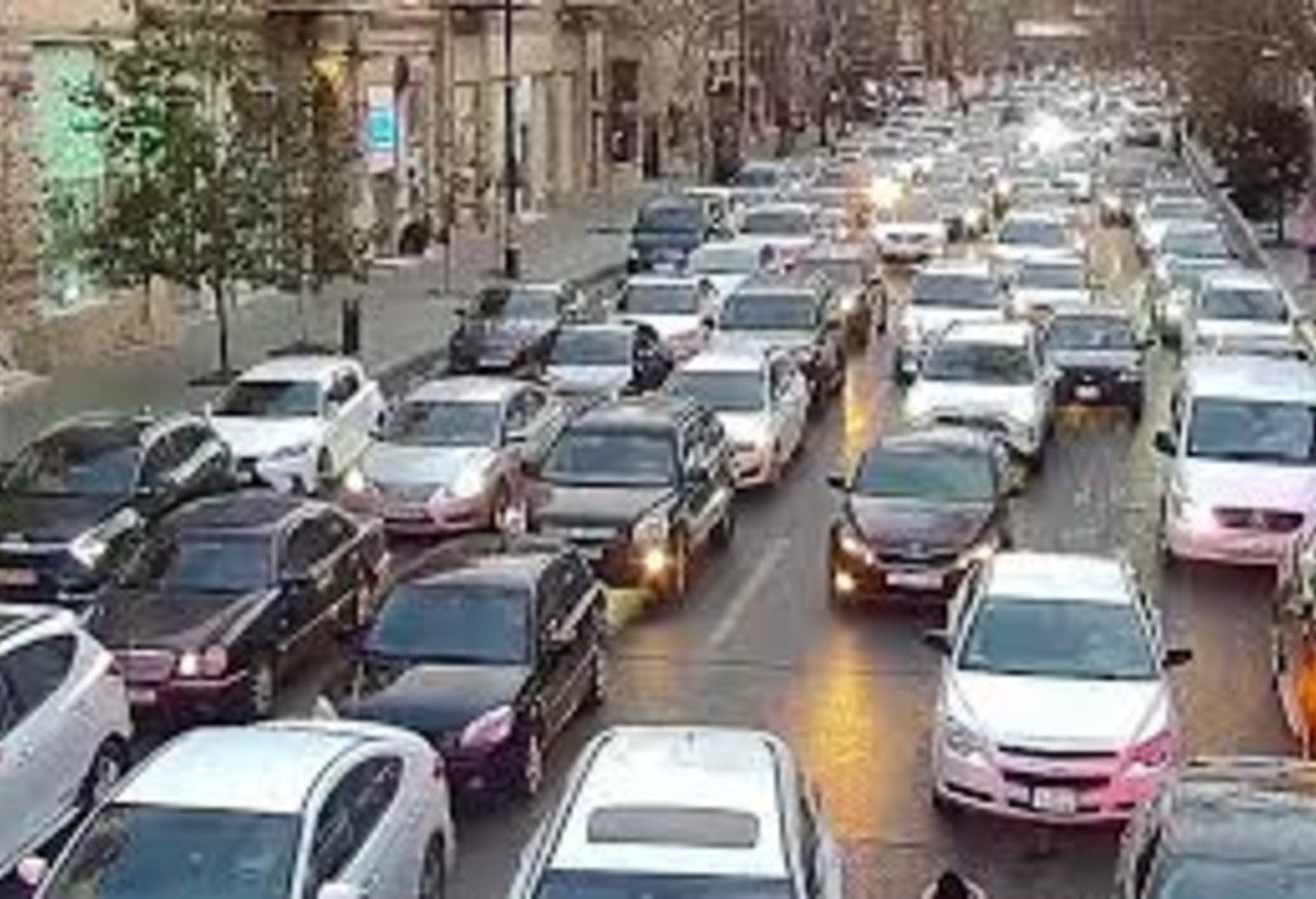Bakıda bu yollarda sıxlıq var - SİYAHI