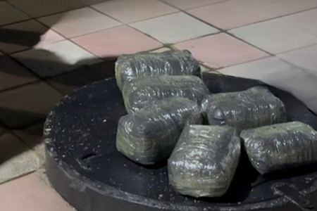 Suraxanıda əməliyyat: 3,9 kiloqram narkotik vasitə aşkarlandı