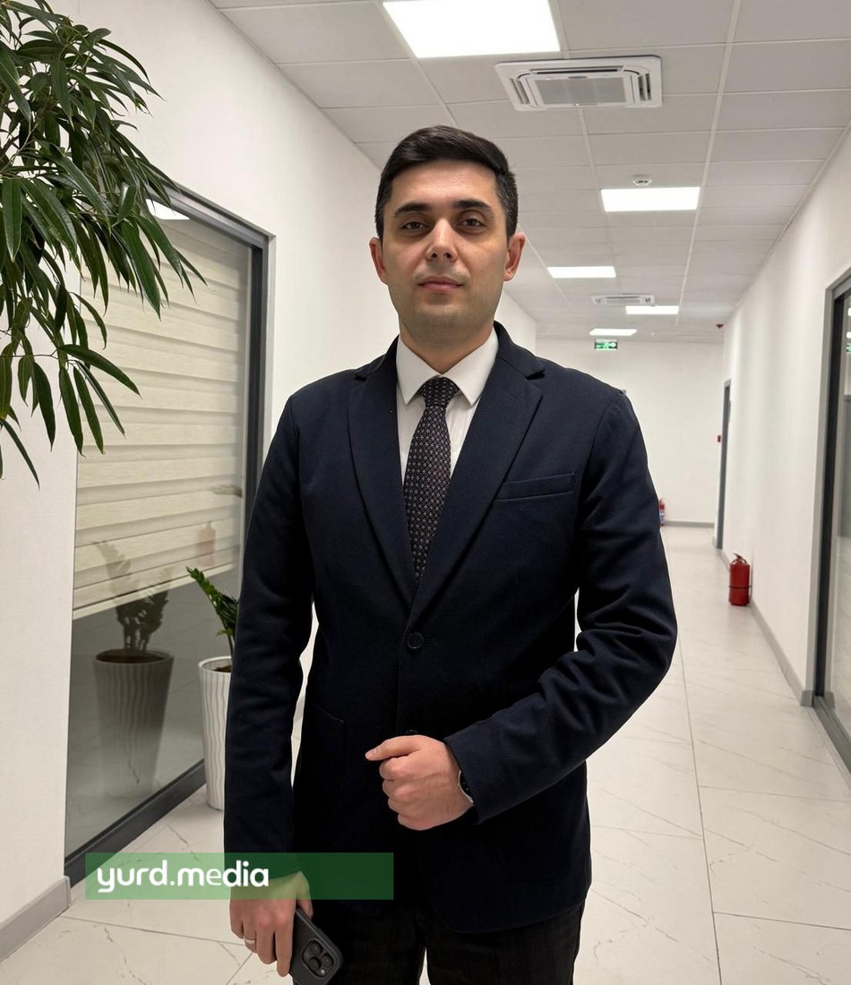 Dövlət Tibbi-Sosial Ekspertiza və Reabilitasiya Agentliyinin Reabilitasiya, keyfiyyətə nəzarət və xidmətin təşkili departamentinin Keyfiyyətə nəzarət şöbəsinin müdiri Nicat Abasbəyli