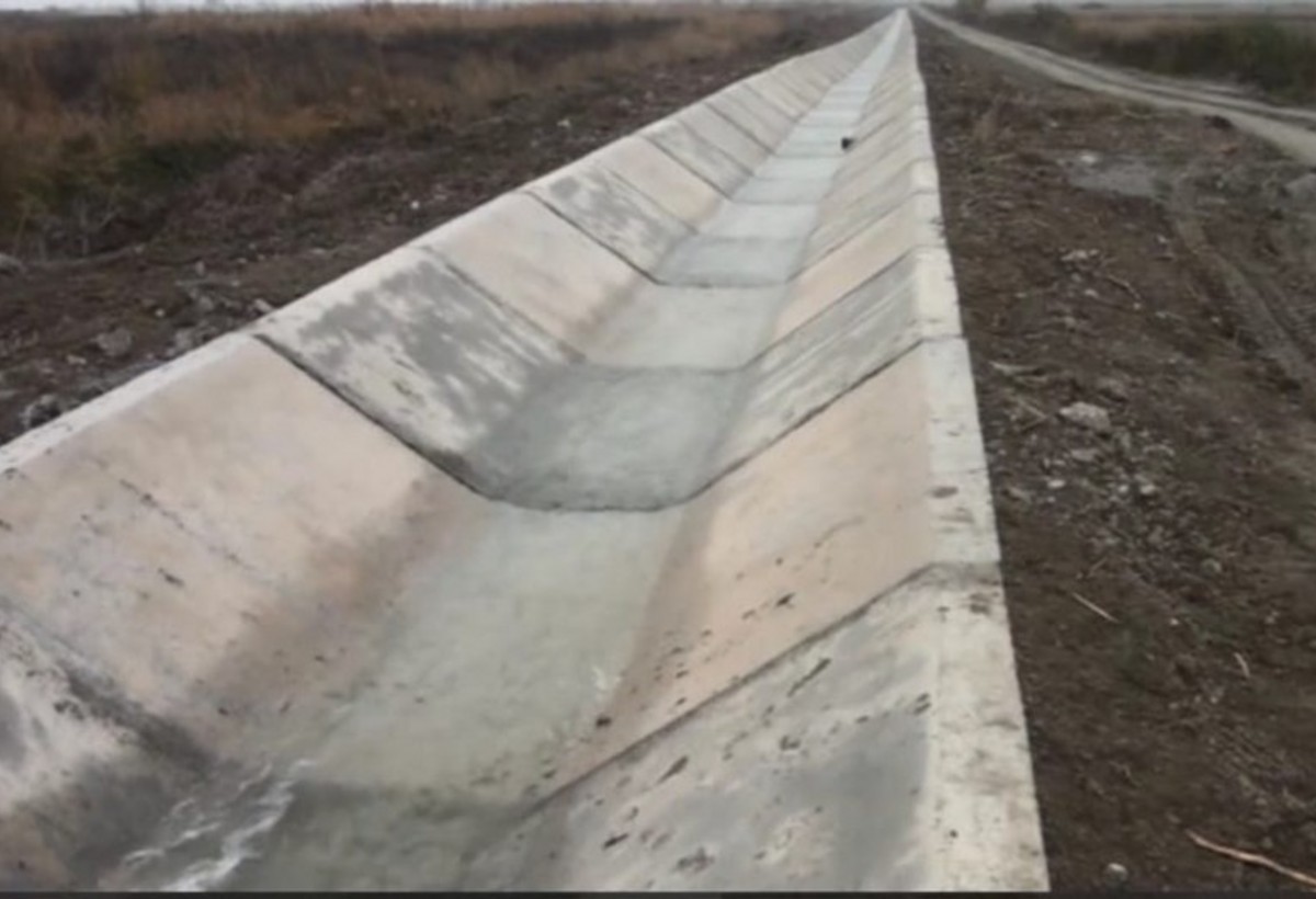 Cənub Muğan kanalı beton üzlüyə alınır