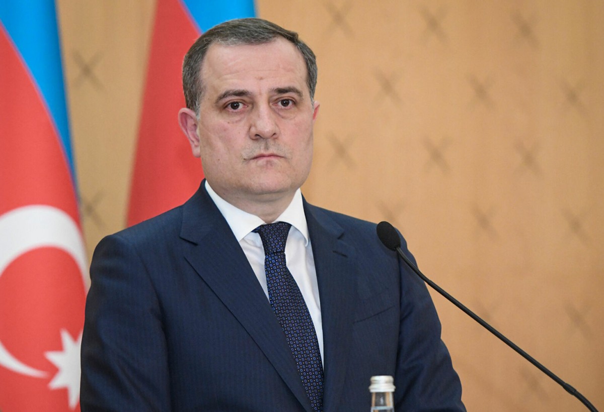 Azərbaycan və Gürcüstan XİN rəhbərləri regional məsələləri müzakirə edirlər - YENİLƏNİB