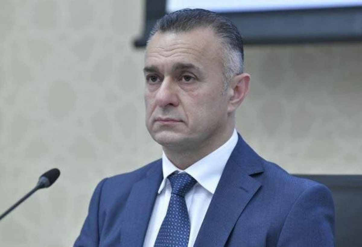 Nazir bu klinikanın baş həkimini işdən çıxardı