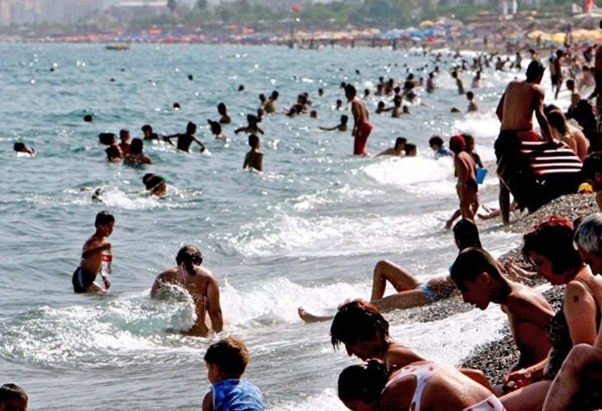 Sabah çimərliklərdə gözlənilən hava şəraiti açıqlandı
