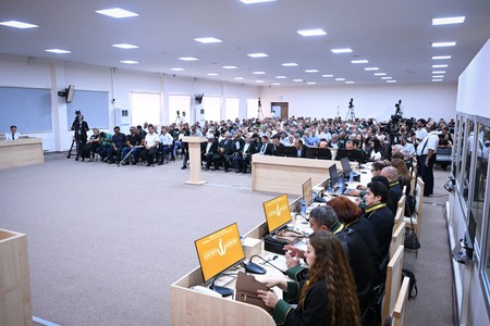 Ermənistan silahlı qüvvələrinin təxribatları nəticəsində zərər çəkmiş 60-dan çox şəxs məhkəmədə ifadə verib