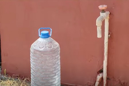 Suraxanıda bitməyən su problemi: Üzümü yumağa da su tapmıram