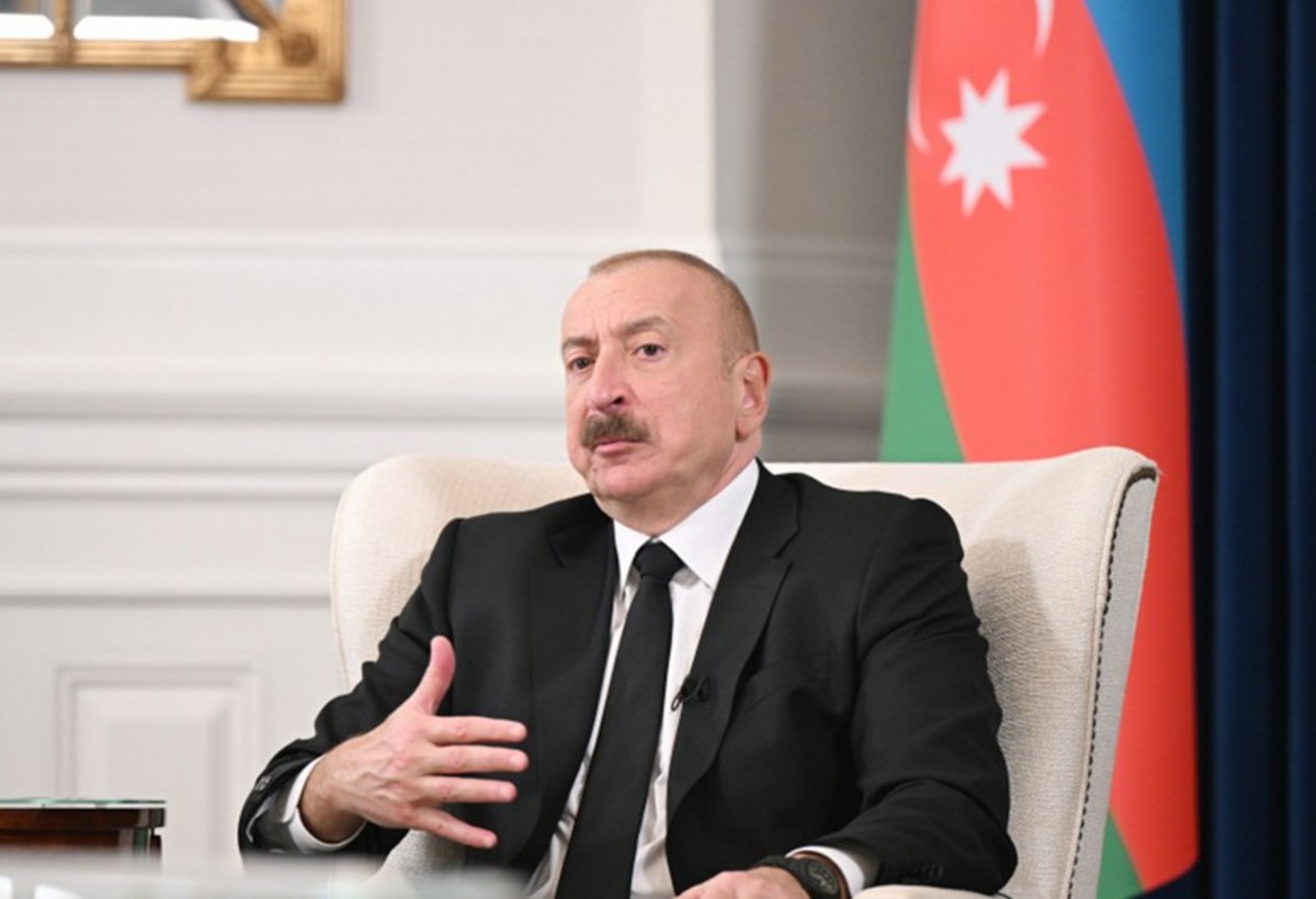 İlham Əliyev: Ermənistan Konstitusiyasında nə qədər tez dəyişiklik etsə, bir o qədər yaxşı olar