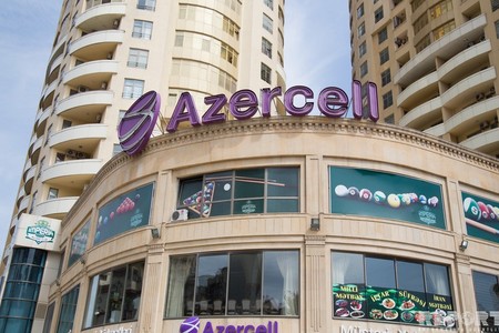 Azercell İnfocell xidməti ilə balansdan xəbərsiz pul silir: Yaşlı abunəçilər hədəfdə