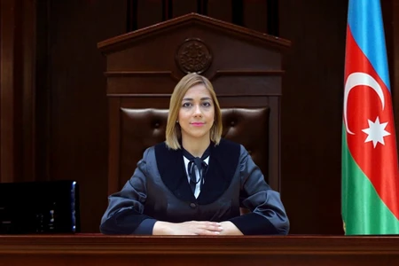 Bu hakimin fəaliyyətinə xitam verildi