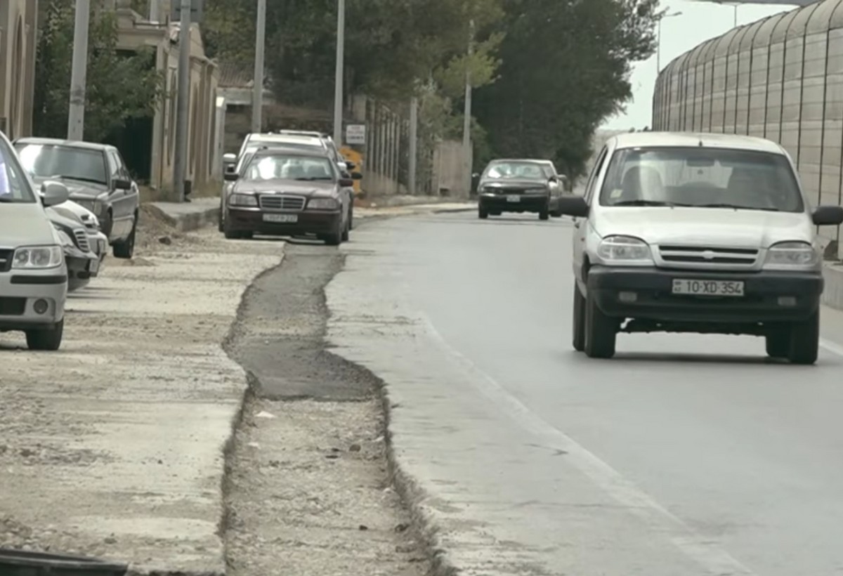 Şamaxinkaya gedən yol təhlükə saçır - “10 gündür bu vəziyyətdədir”