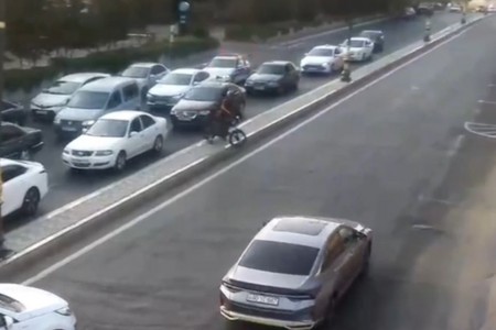 Motosikletlə avtoxuliqanlıq edən sürücü həbs edildi - ANBAAN GÖRÜNTÜLƏR