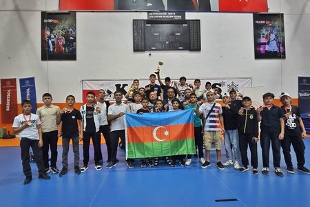 Naxçıvanlı güləşçilər beynəlxalq turnirdə 17 qızıl medal qazanıblar