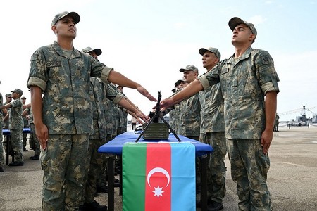 Azərbaycan Ordusunda andiçmə mərasimləri keçirilib