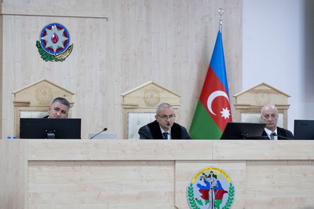 Ermənistanın Qarabağa hücumları nəticəsində yaralanmış, doğmaları öldürülmüş şəxslər məhkəmədə ifadə veriblər